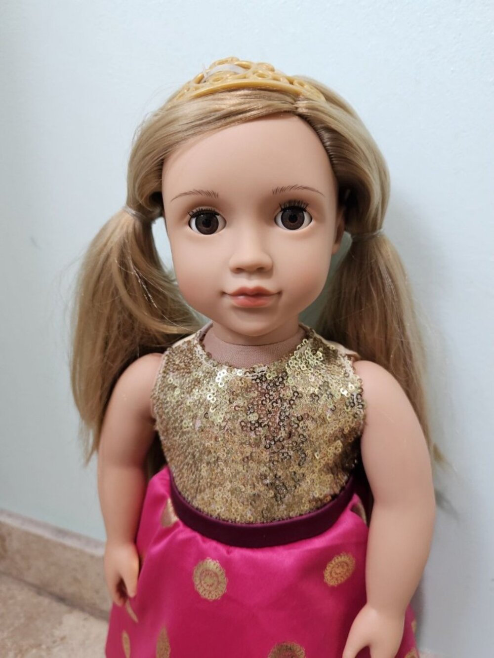 Our Generation Girl 18 Inch Doll Pink Gold Sequined Princess Sarah Royalcore - Picture 2 of 7